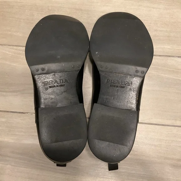 Prada Vintage Men’s Cap Toe Black Leather Ankle Boots Booties Shoes sz 8 - Picture 6 of 7